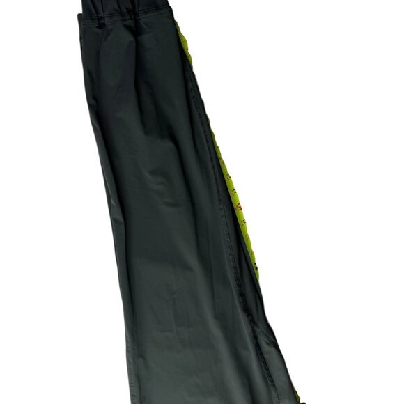 Lululemon Gray Sweatpants Joggers.  Size Women's US 8 (Medium) 28" Inseam - Picture 7 of 9